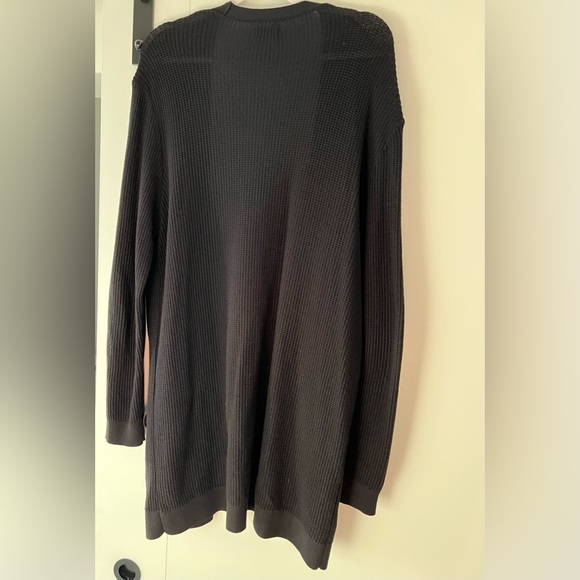 Zara Black Cardigan - Picture 2 of 3
